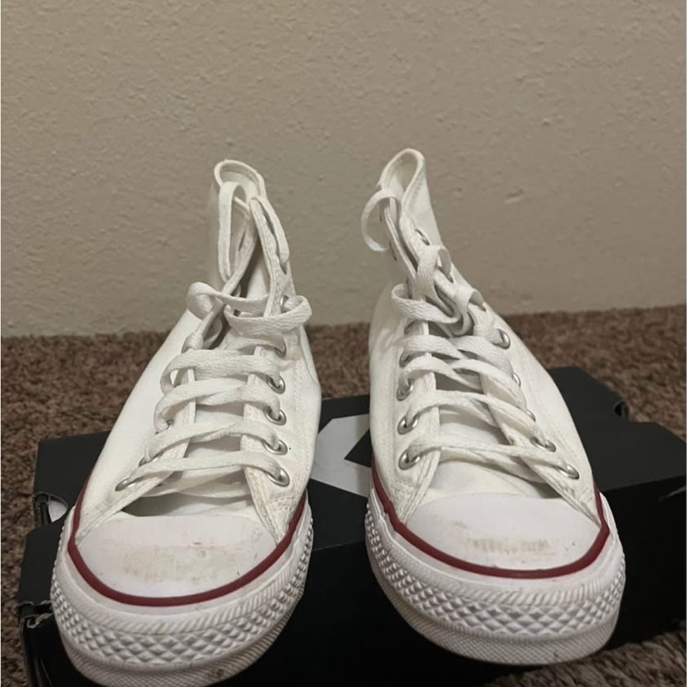 Converse White and Red High-Tops